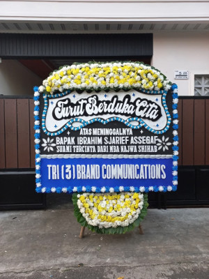 Papan Bunga Duka di Wanaraja